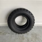 Bridgestone 16x6-8 õhkrehv