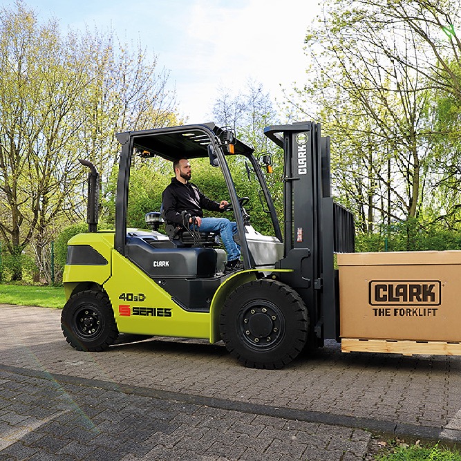 CLARK-S-Series-S40-55-Application-Box2-1-1-square